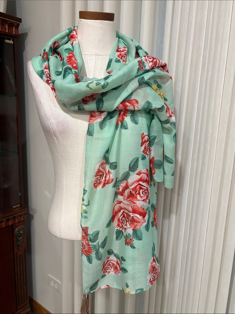 Two's Company Mint Green Floral Rose Scarf silver lurex stripe end tassels NWOT